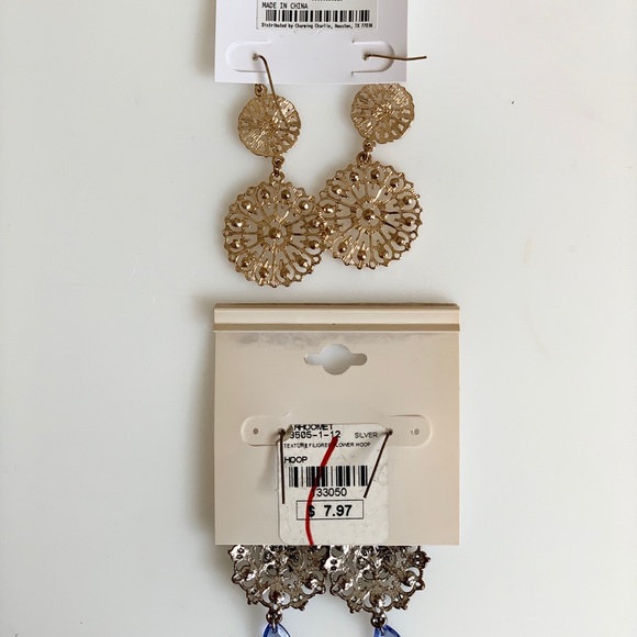2 pairs of Chandelier Earrings Charming Charlie - Picture 4 of 4